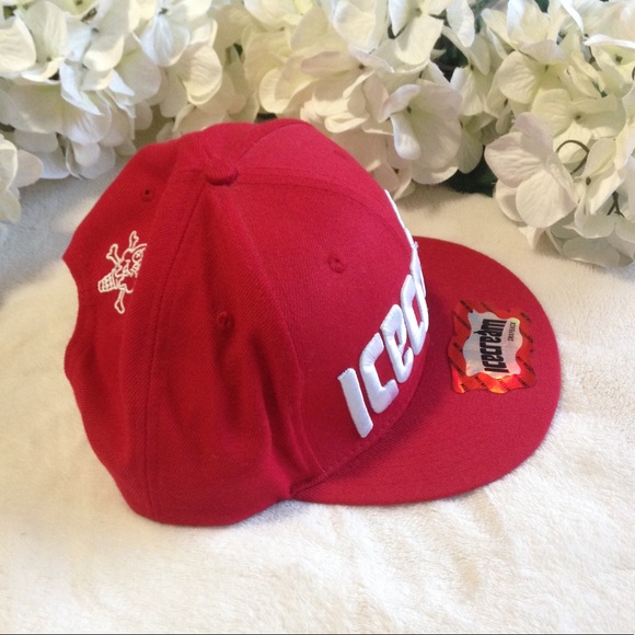 Icecream Red SnapBack Cap w/ White Embroidery - Picture 4 of 9